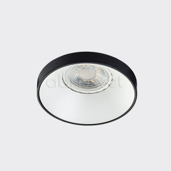 Встраиваемый светильник ITALLINE SP SOLO white + SP ring